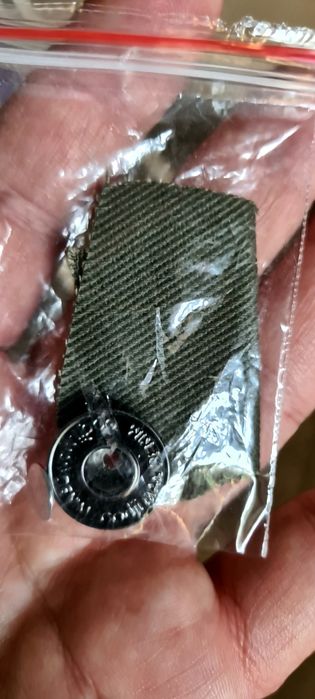 Продам новую джинсовую куртку