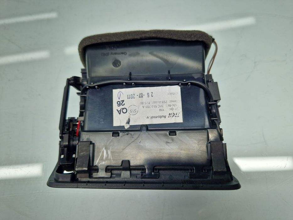 Grila aerisire stanga Volkswagen Passat B7 (365) Variant [Fabr 2010-2