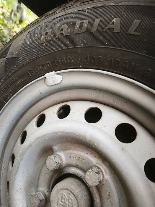 Remorcă 2Tone acoperită!