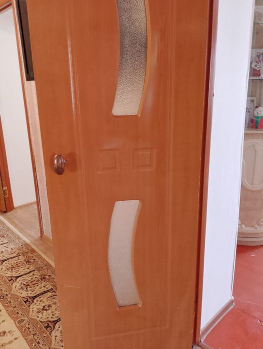 Бу есиктер сатылады 3 мын тенге аркаисысы