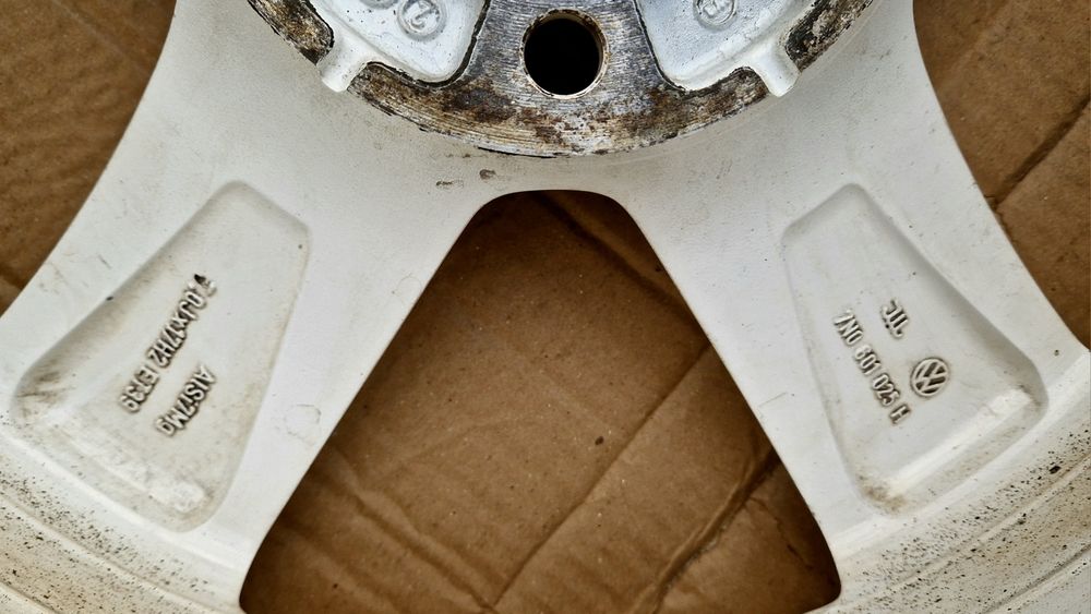VW 17 5х112 лети джанти Фолксваген Голф Пасат Тигуан Шаран. 5x112