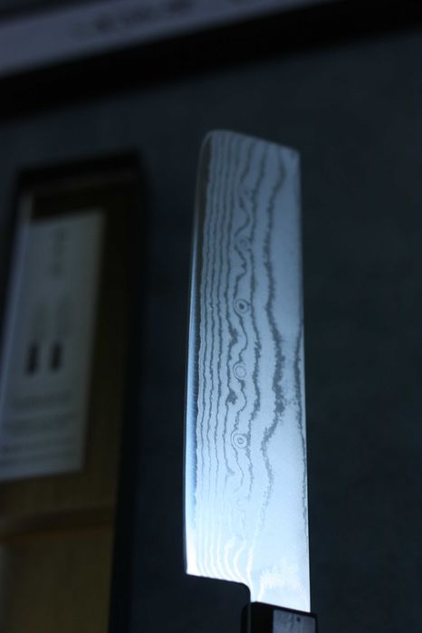Японски кухненски нож Tojiro от дамаска стомана VG-10 (ръждоустойчива)