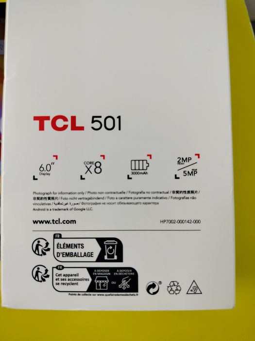 Smartphone TCL 501 nou