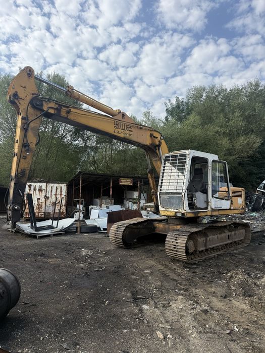 Верижен Багер Liebherr R 902 20 тонен