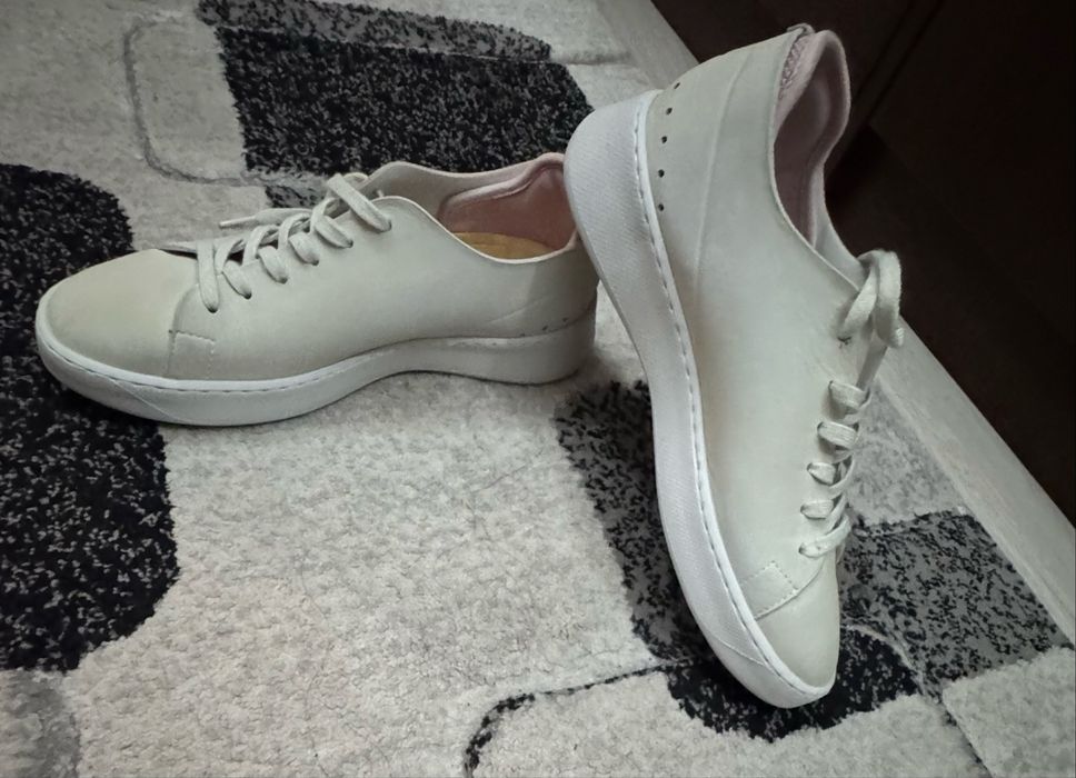 Дамски кецове Lacoste