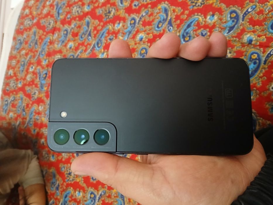 Продам  самсунг  s 22