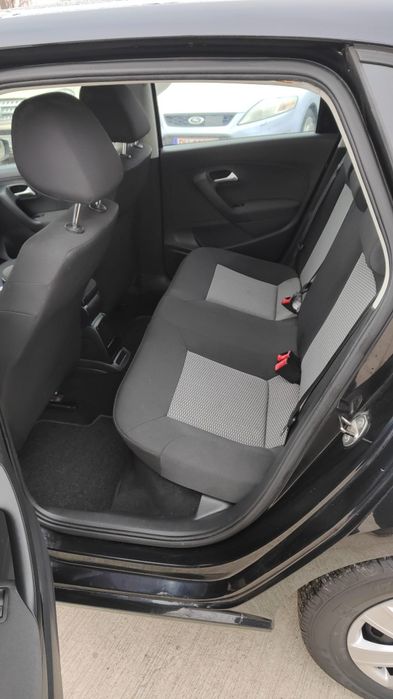 Polo 2010 benzina Clima,Navi Garanție