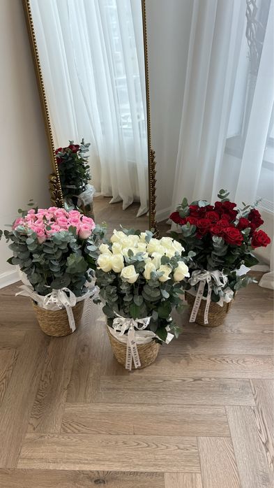 Розы в корзине 19900 тг