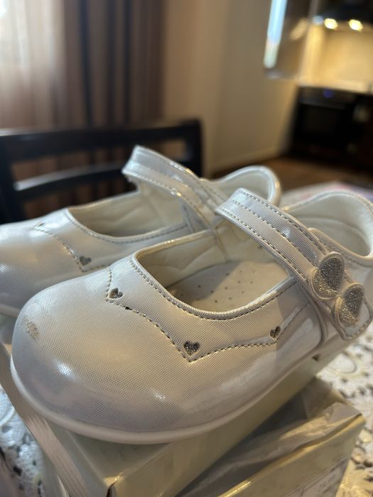 обувки за момиченце 25 размер