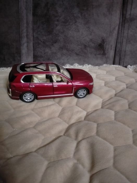 Продам железные игрушки