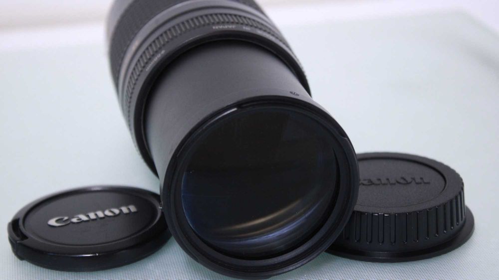 Obiectiv Canon EF 75-300MM F/4-5.6 III.