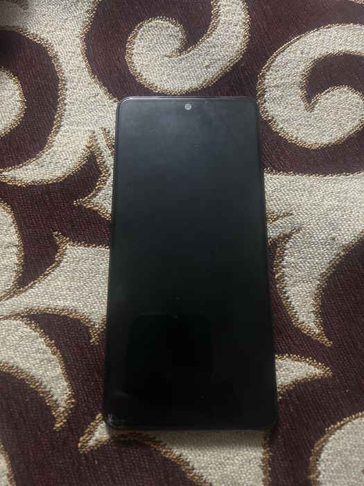 продаю vivo v27e