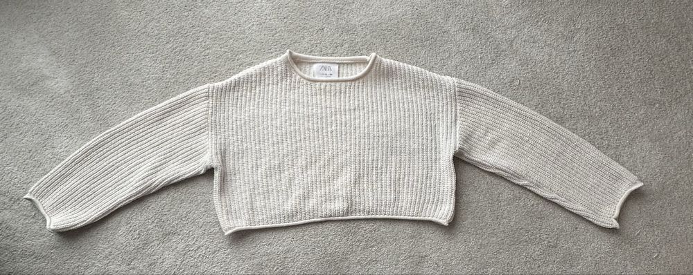 Запазен плетен бял пуловер с дълъг ръкав – 11–12 г. / увеличен