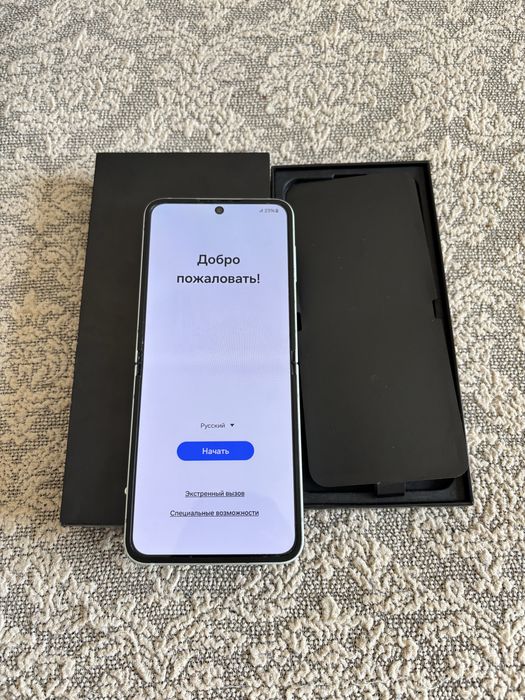 Идеал Samsung Galaxy Z Flip 6 256GB