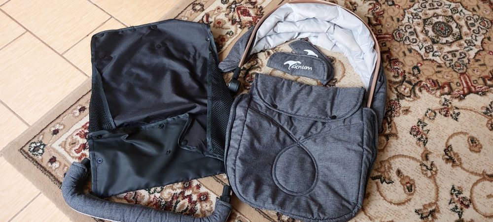 Продам коляску Teknum