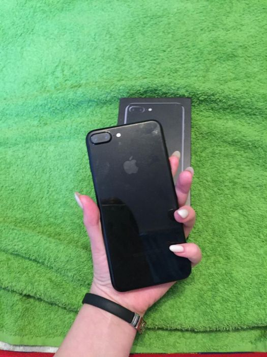 iPhone 7 Plus 32GB ( черный)