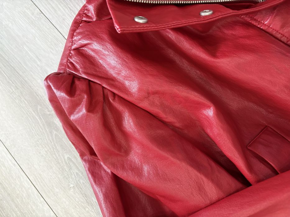 Страхотно червено кожено яке Reserved