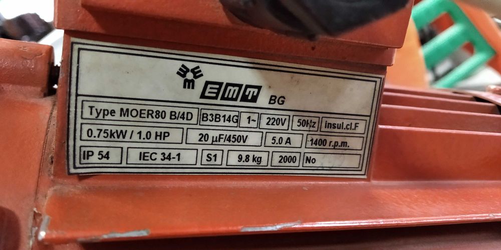 Професионална Кафемелачка NIVO (Николай Войнов) 750W, 1400 об./мин