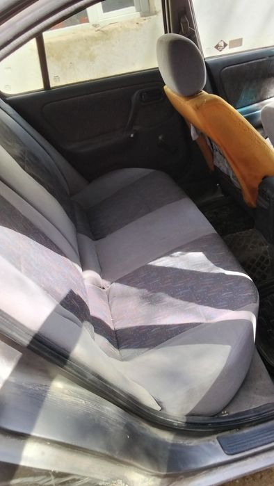 Ниссан Примера P11