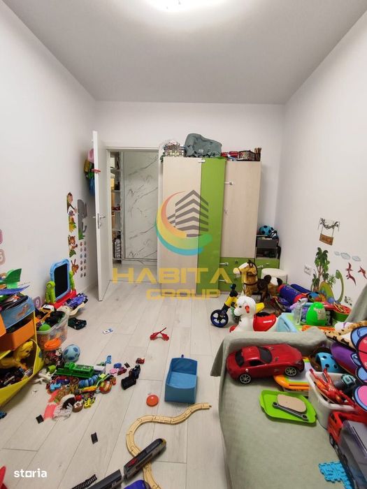 Apartament 4 Camere Sector 4 Mutare Imediata 99Mp