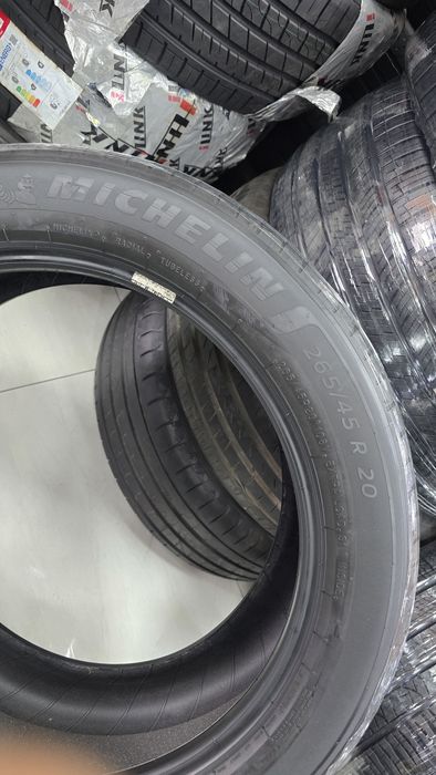 265/45/R20 Michelin primacy⁴
