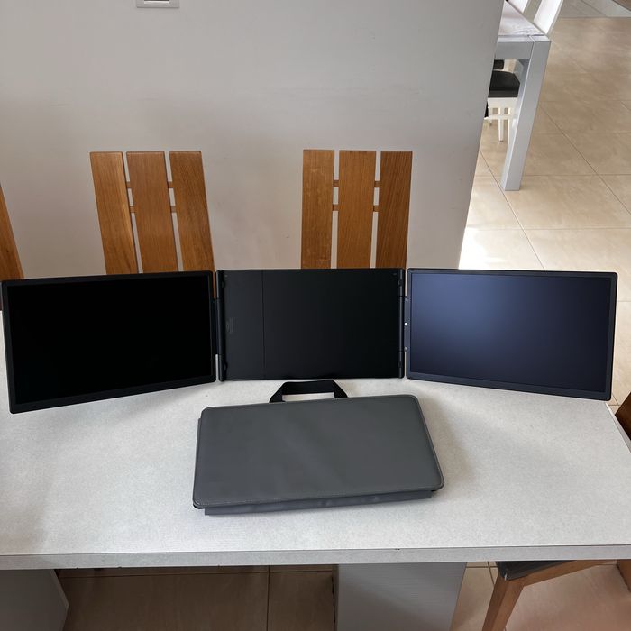 Triplu Monitor Extensibil 15.6” FHD cu Acumulator si Boxe Kefeya S5 PRO, cu suport metalic reglabil pentru Laptop sau Desktop
