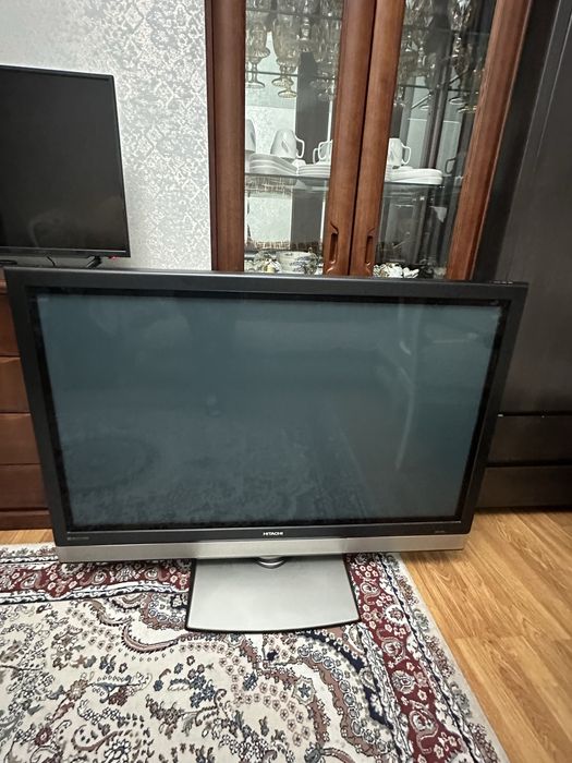Телевизор бренда Hitachi