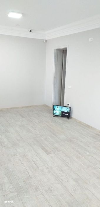 Apartament 2 camere cu teren 180 MP