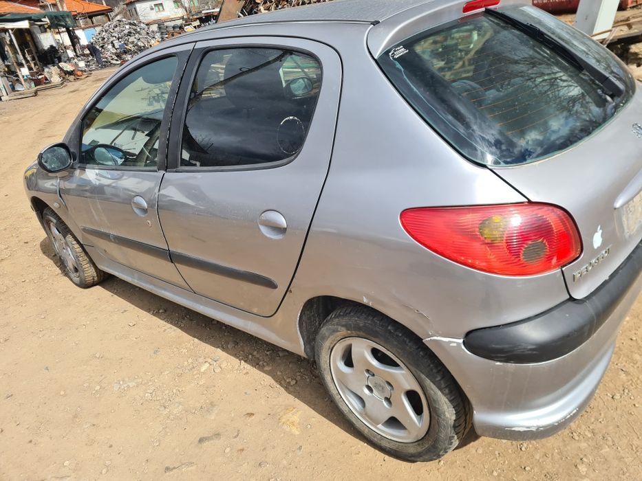 Пежо 206 1.4 Peugeot 206 1.4 на части