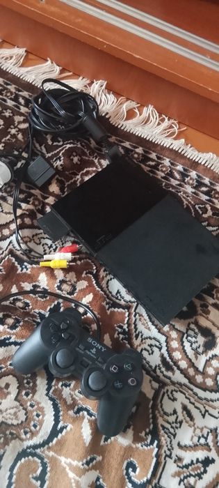 Продам Playstation 2