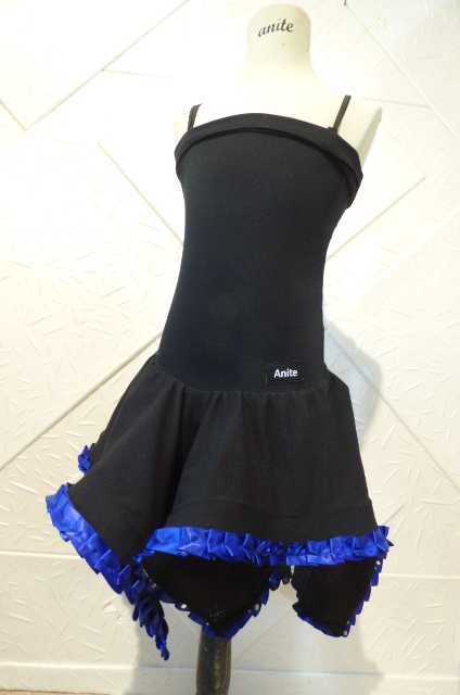 рокли за спортни танци