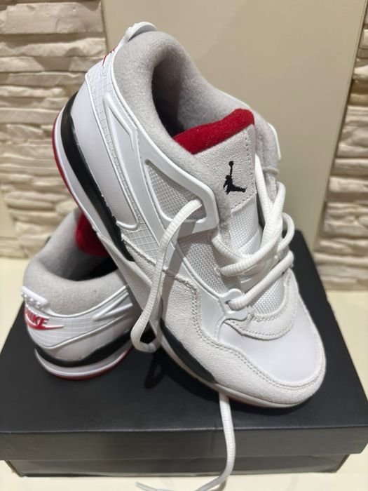 De vanzare papuci NIKE Jordan 4RM