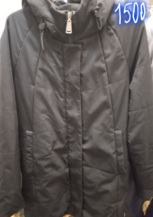 Продам демисезонные ветровки