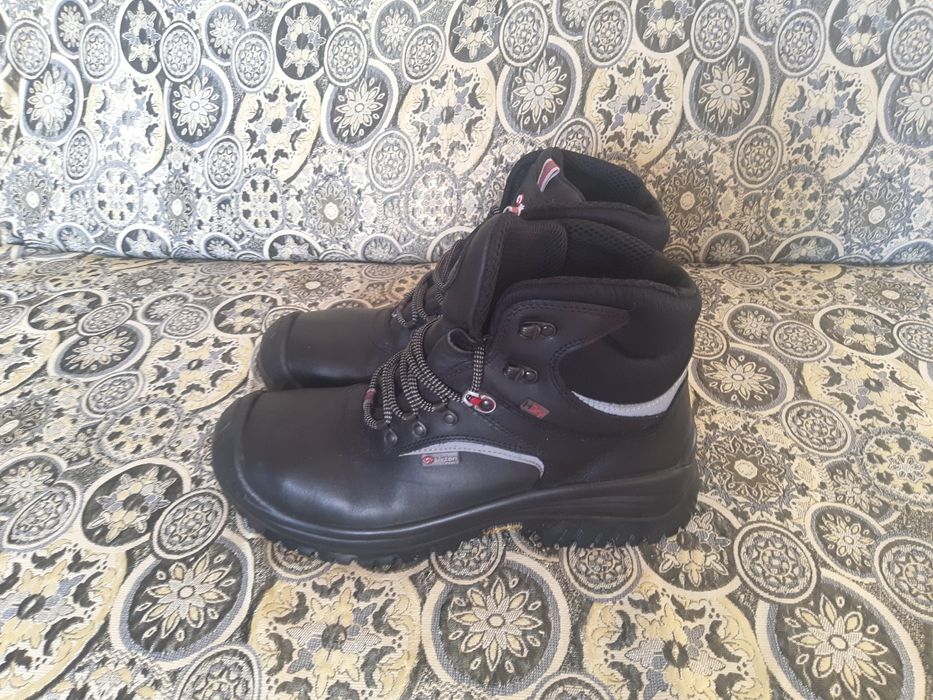 Кроссовки мужские,Германия