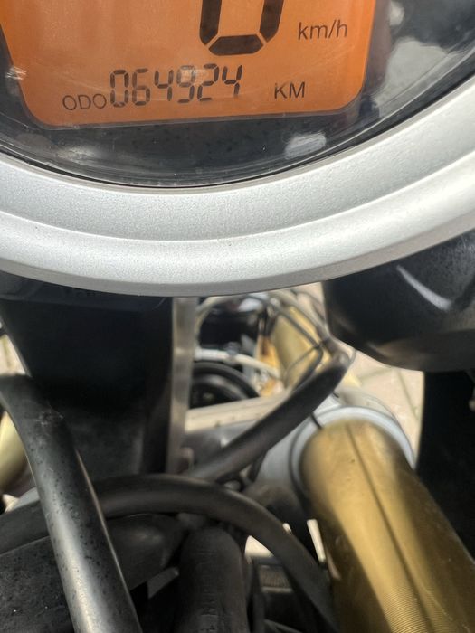 Motoideea vinde TRIUMPH  TIGER 1050  ABS 2010 Rate Garantie