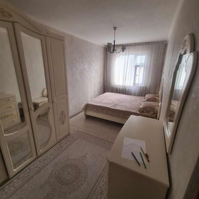 4х комнатная квартира 3 этаж Рашидова проспект Кунаева