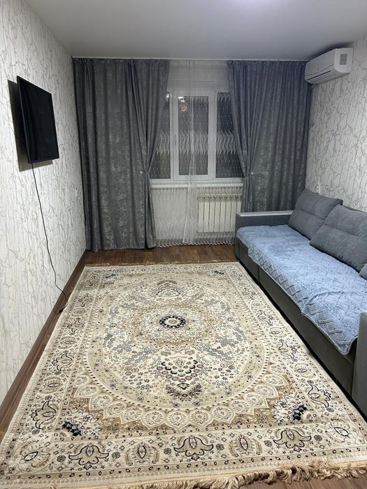 Сдам 2х комн квартиру