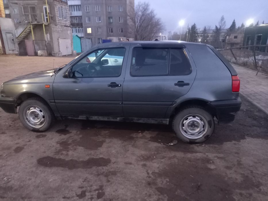 Голф 2 1.8 моно 1994г