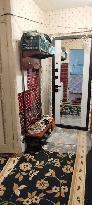 продам 2 ком квартира