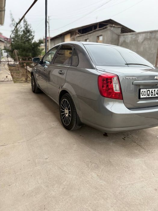 Срочно продается Gentra