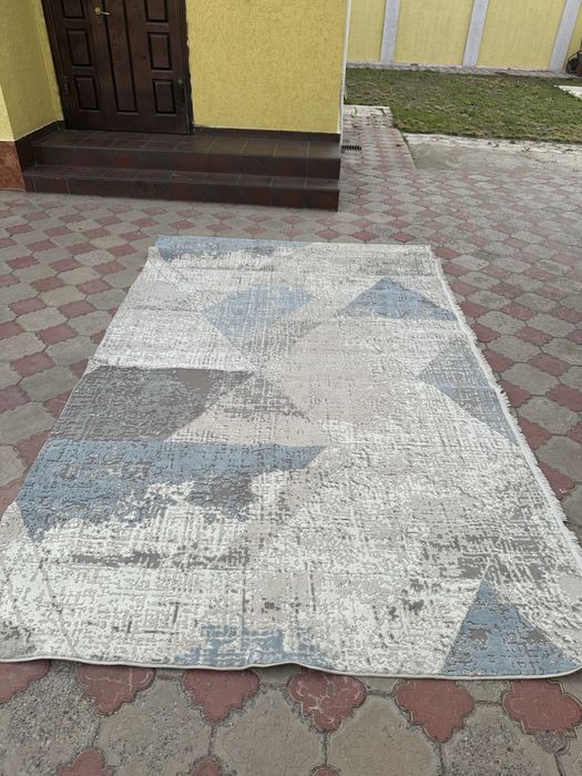 Продается Б/У паласы разных размеров