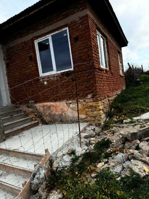 Продавам къща с.Момково,общ.Свиленград