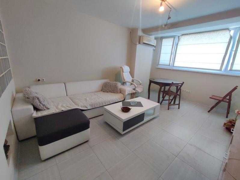 Двустаен апартамент в Лазур с гледка море