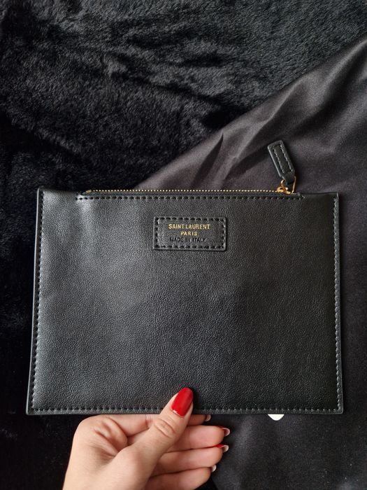 Saint Laurent Le 5 A 7 Supple Small Black