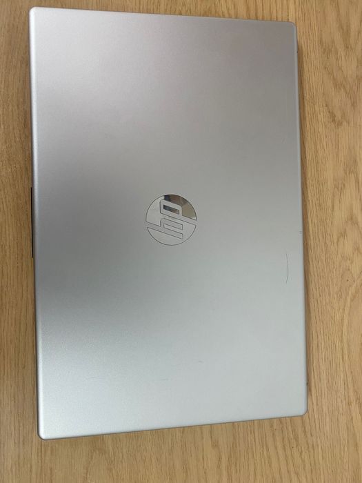 Laptop HP 15 – Ryzen 5 | 16GB RAM | 500GB SSD