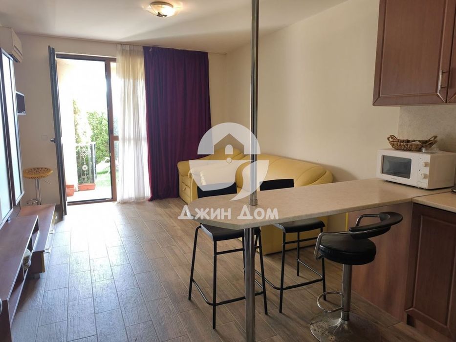 Двустаен апартамент в к-с „Каскадас“ 13, к.к Слънчев бряг