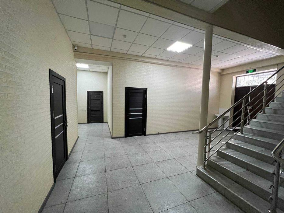 Офисы под аренду в дол дороги рядом авторынок