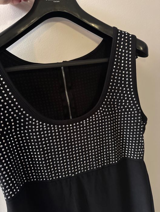 Луксозна пролетна рокличка черна със сребристи капсички красотаVIPстил