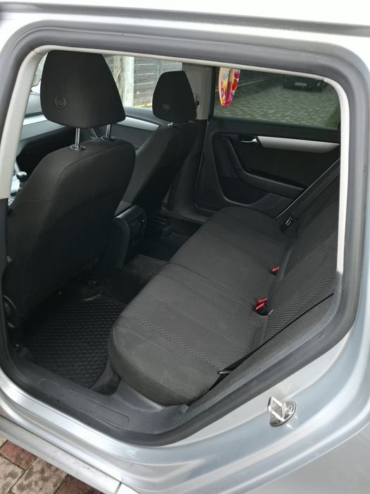 Vind Volkswagen passat b7  2012 20 tdi 140 cp