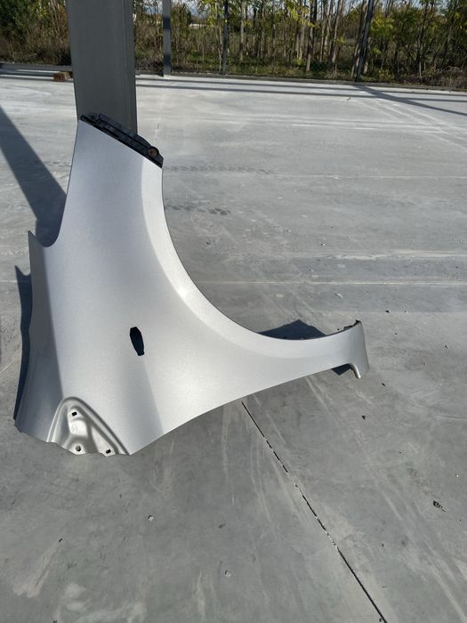 Десен калник за тойота ярис 2006 година